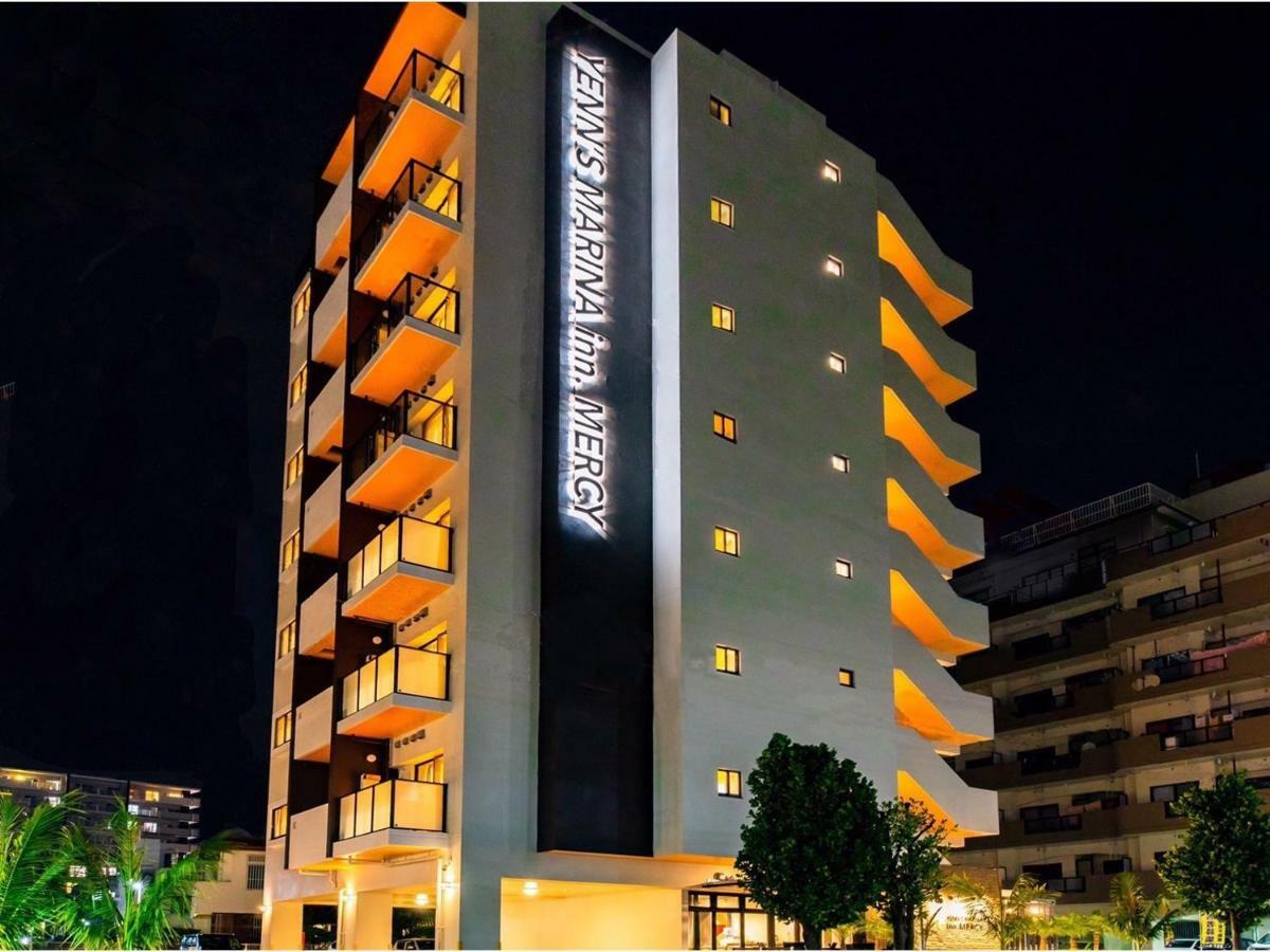 Yenns Marina Inn Mercy Гинован Экстерьер фото